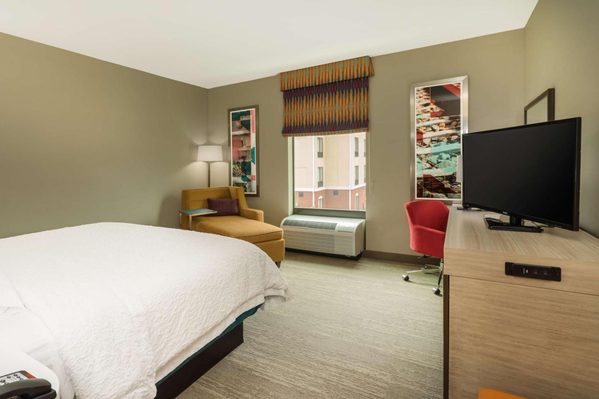 Hampton Inn Newport Luaran gambar