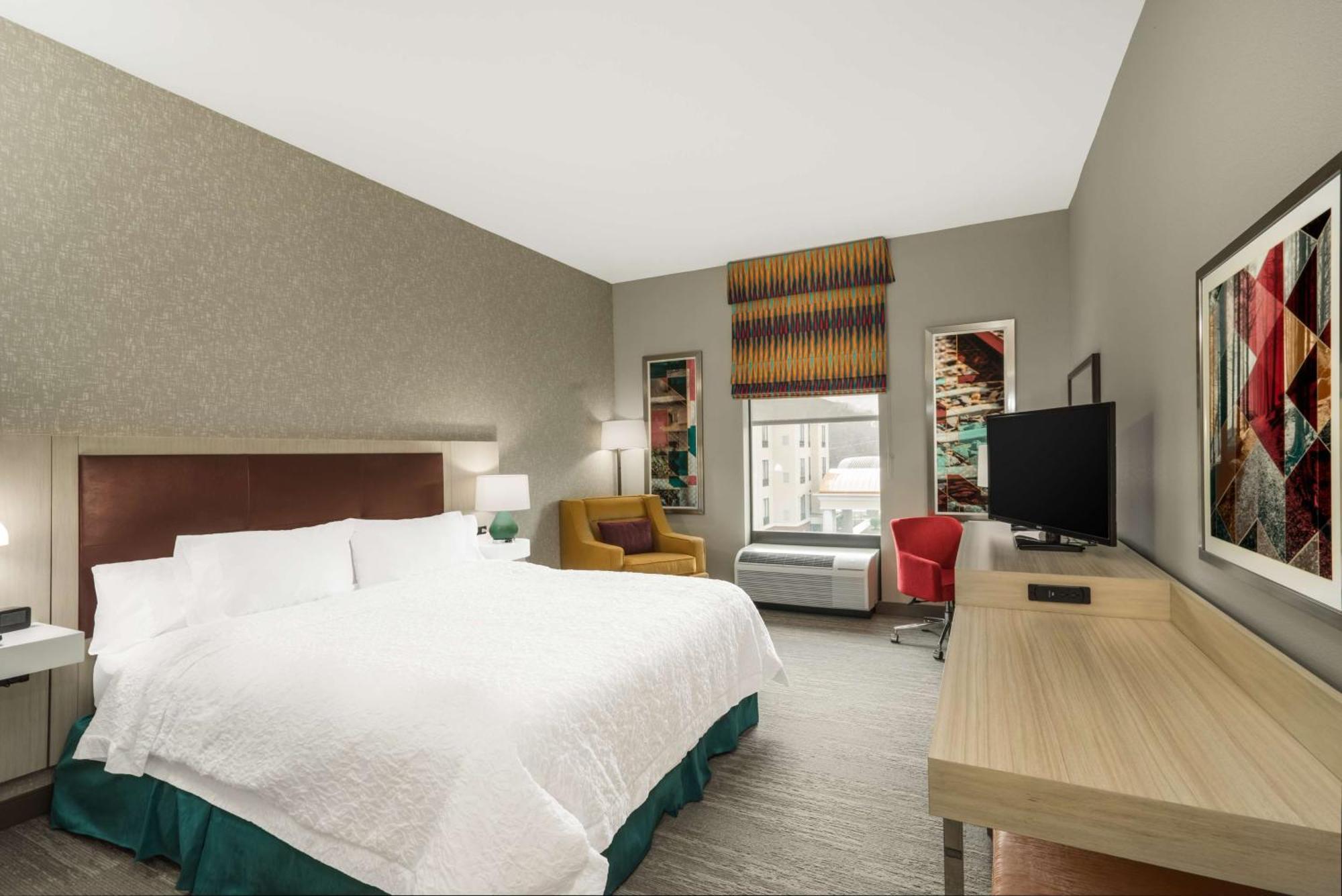 Hampton Inn Newport Luaran gambar